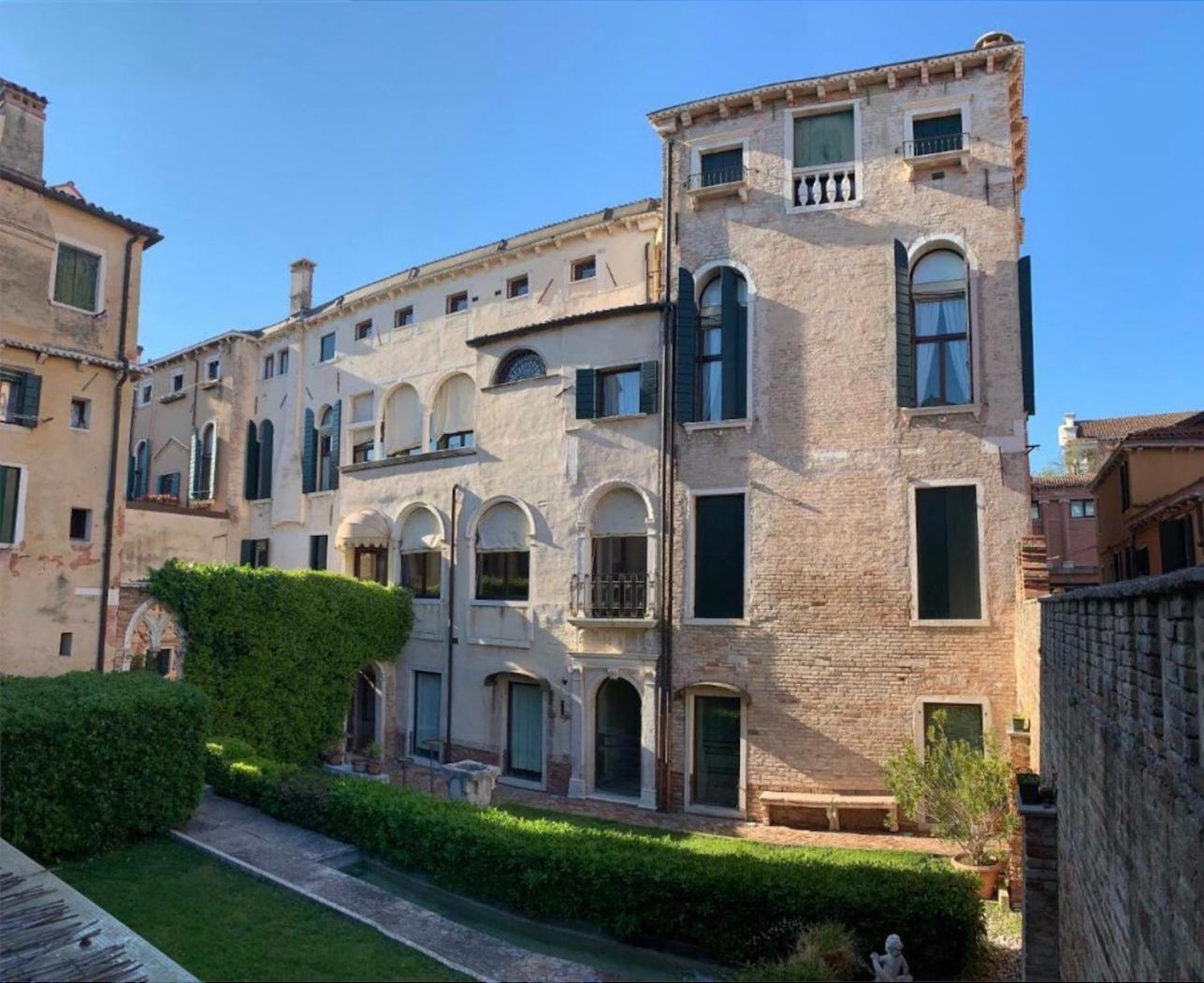 Palazzo Contarini Della Porta Di Ferro Aparthotel Venice Exterior photo